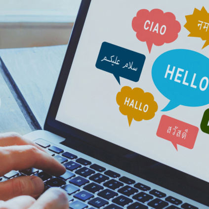 El auge del "translanguaging": Cuando mezclar idiomas en traducciones es una estrategia