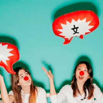 Traducción y humor: ¿Cómo se adaptan los chistes de un idioma a otro?