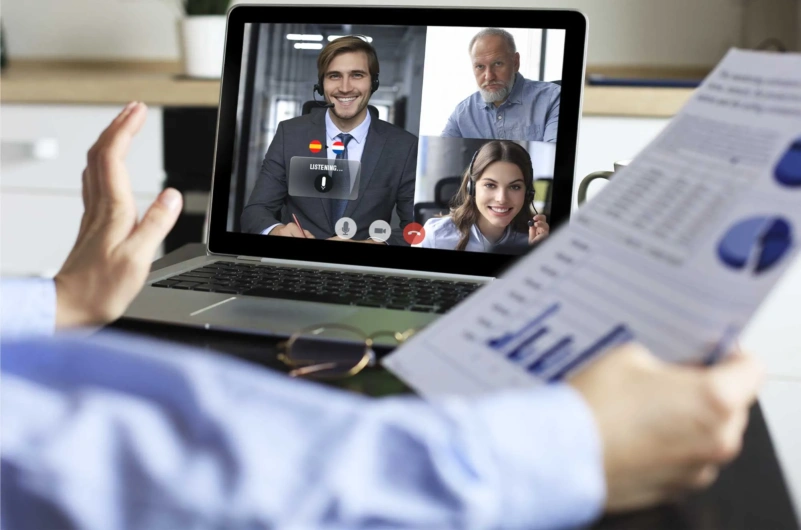 Cómo implementar traducción en tiempo real en tu empresa